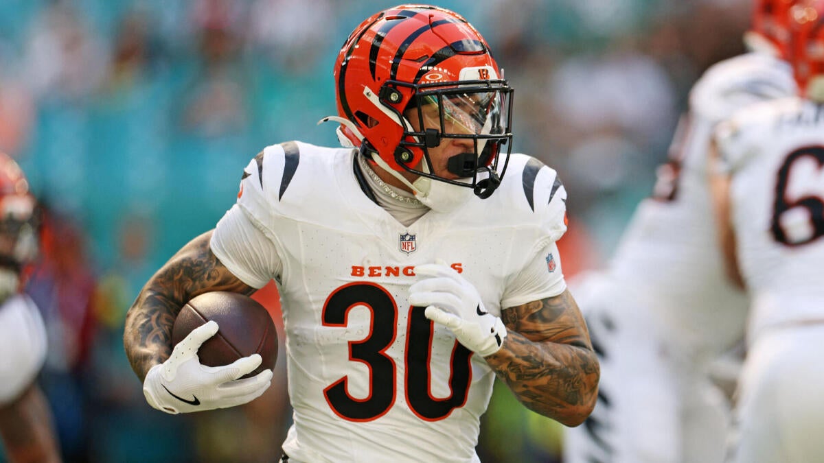 https://sportshub.cbsistatic.com/i/r/2026/09/08/b48f6fbd-0c64-4e6b-9364-d34be7dc30f5/thumbnail/1200x675/cd07b53af2a2ebfa4e9f522996a6ac63/chase-brown-cincinnati-bengals-imagn-images.jpg