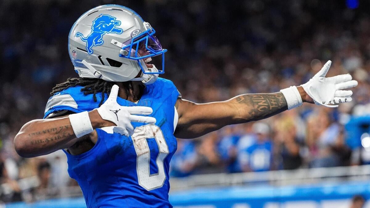 SportsLine releases 2026 fantasy football rankings and positional cheat sheets
