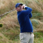 rory-mcilroy-swing-blue-g.jpg