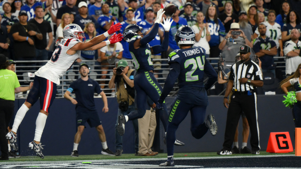 Seahawks edge Patriots in Super Bowl rematch, but Sam Darnold injured; Texas vs. Ohio State preview