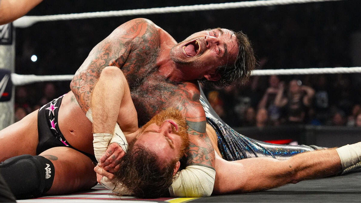 WWE SmackDown results, live updates and grades for Sept. 11 as CM Punk battles Sami Zayn for undisputed title