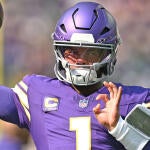 getty-kyler-murray-vikings-pregame.jpg