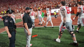  Late-game calls lead to collapse again in loss to Texas
