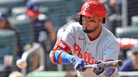 getty-luis-arraez-phillies.jpg