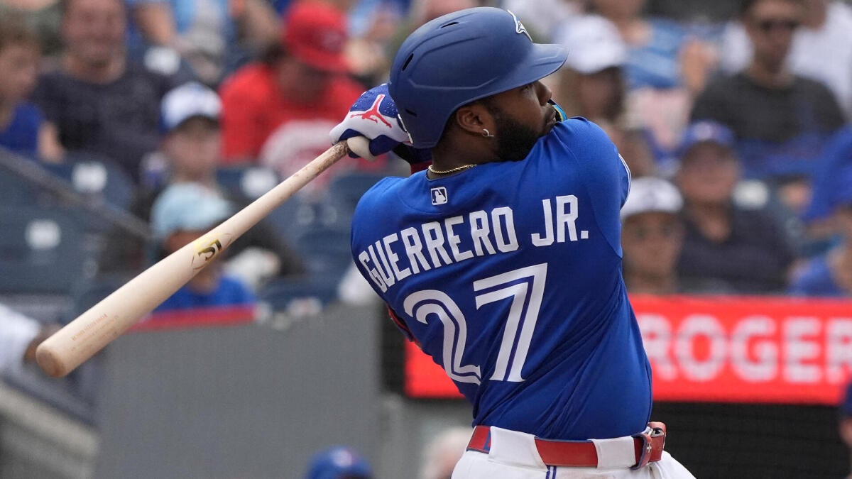 Vladimir Guerrero Jr. Faces Drafting Risks for 2027 Fantasy Season
