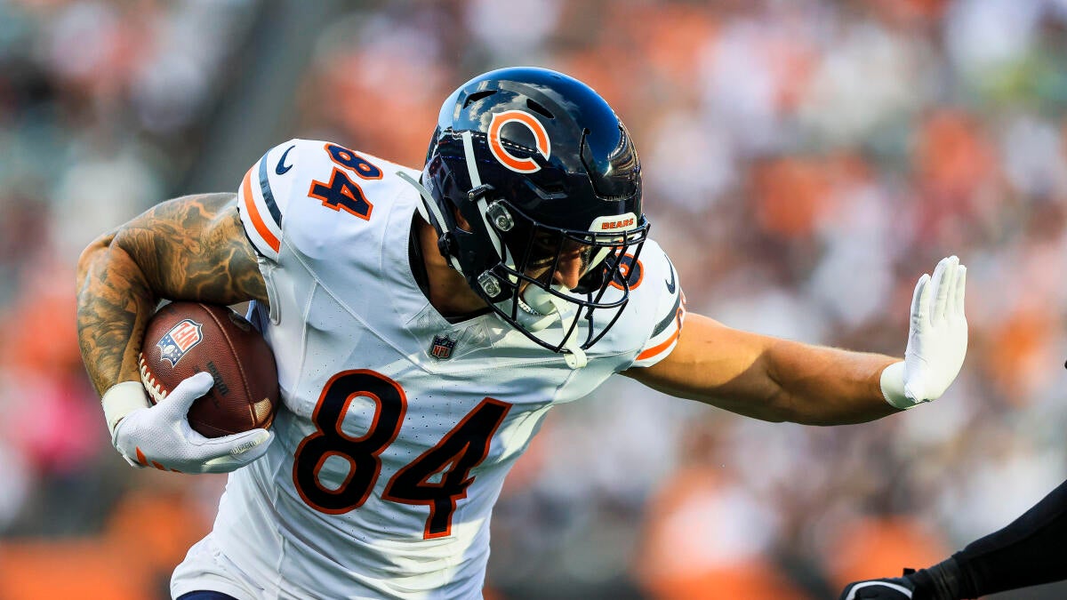 Week 2 Fantasy football panic meter: What to do with Colston Loveland, Travis Etienne and more slow starters
