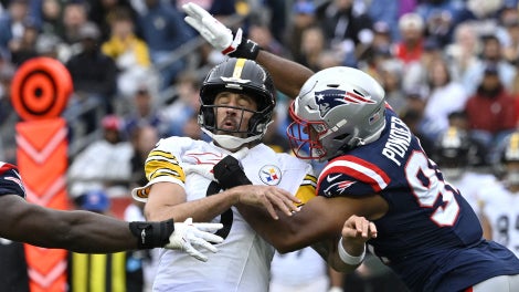 NFL: Pittsburgh Steelers at New England Patriots