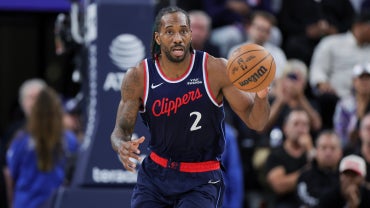 kawhi-contract-getty.png