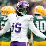 Minnesota Vikings v Green Bay Packers