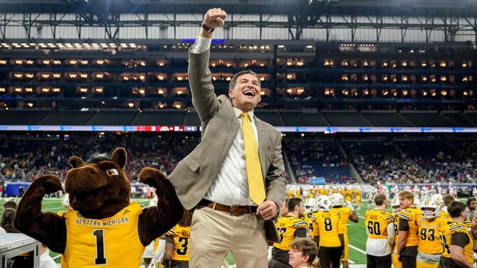 westernmichiganmacchampionship.jpg