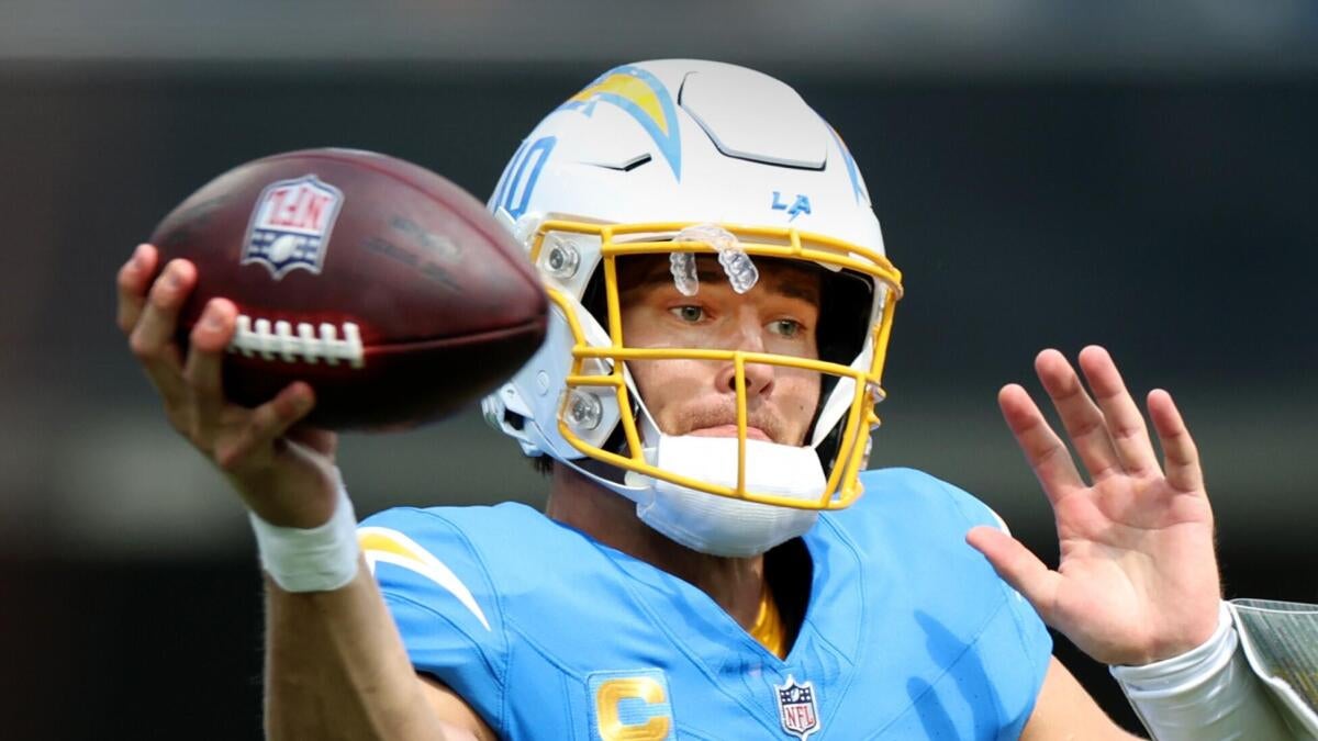 Justin Herbert and Rashawn Slater and Los Angeles Chargers — Chargers' Offensive Collapse Is Fixable—But McDaniel's Play Design Is Slowing Execution