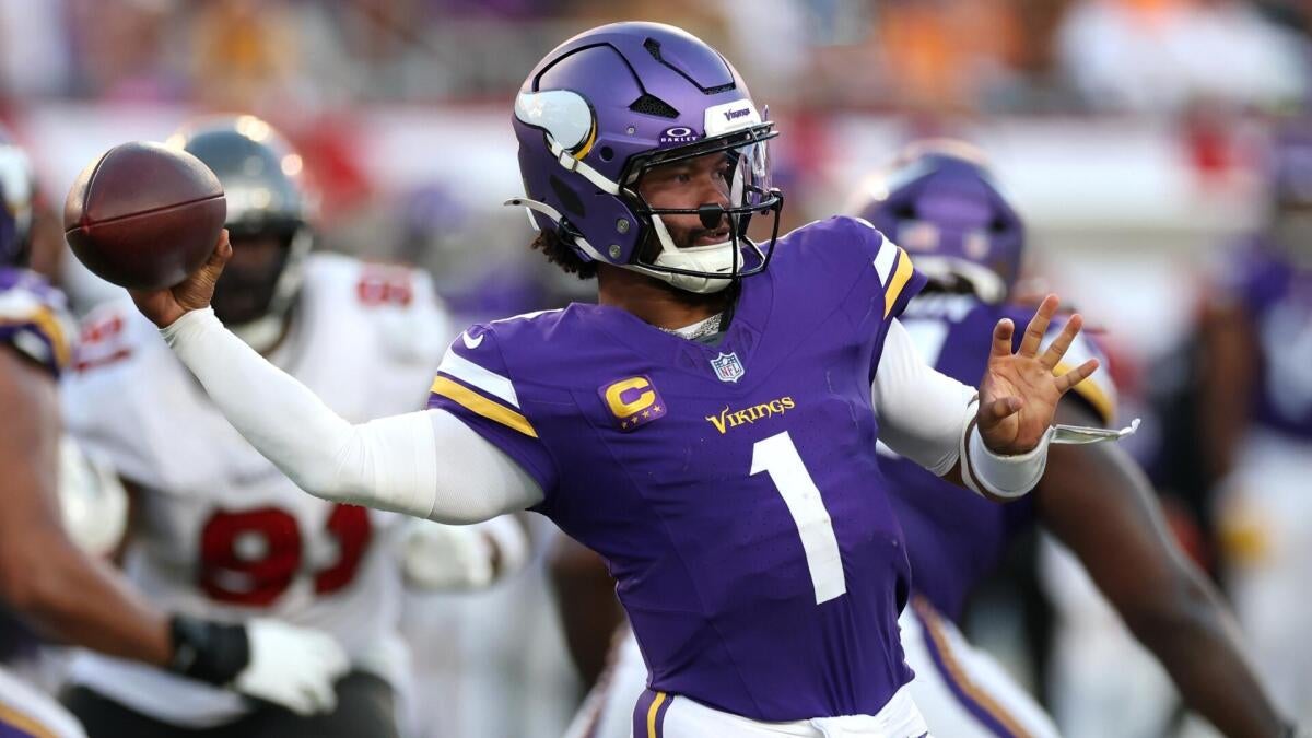 https://sportshub.cbsistatic.com/i/r/2026/09/28/7598c08c-55d2-4602-8f0c-3b0d7e54c764/thumbnail/1200x675/88621b1910a50334d56f2c5bd3b5b112/kyler-murary-minnesota-vikings-imagn-images.jpg