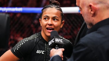 natalia-silva-postfight-324.png