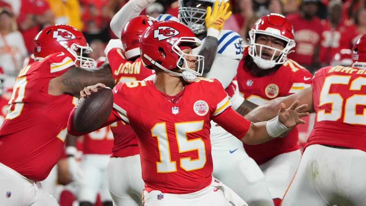 Chargers vs. Chiefs prediction, odds, time: NFL Week 6 picks from proven model - CBS Sports