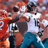 bengals-jaguars-trevor-lawrence.jpg