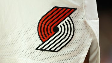 trail-blazers-logo-getty.png