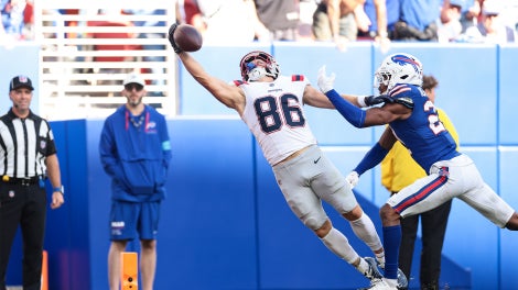 New England Patriots v Buffalo Bills