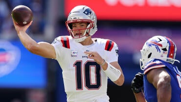 New England Patriots v Buffalo Bills