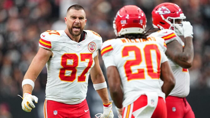 Kansas City Chiefs v Las Vegas Raiders