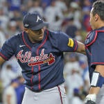 imag-raisel-iglesias-braves.jpg
