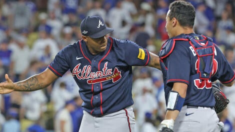 imag-raisel-iglesias-braves.jpg