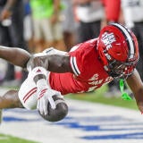 2026-09-27t011640z-921784746-mt1usatoday29927172-rtrmadp-3-jax-state-wide-receiver-jamill-williams-dives-for-extra-1.jpg