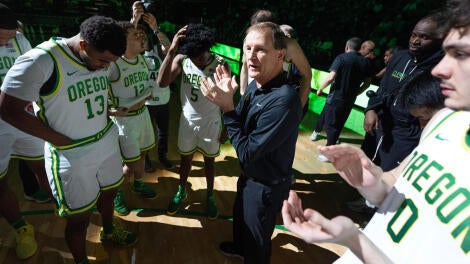2026-02-14t223339z-1226052308-mt1usatoday28240488-rtrmadp-3-oregon-men-s-basketball-coach-dana-altman-center-brings-1.jpg