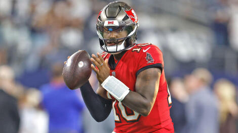 getty-jalon-daniels-buccaneers-pregame.jpg