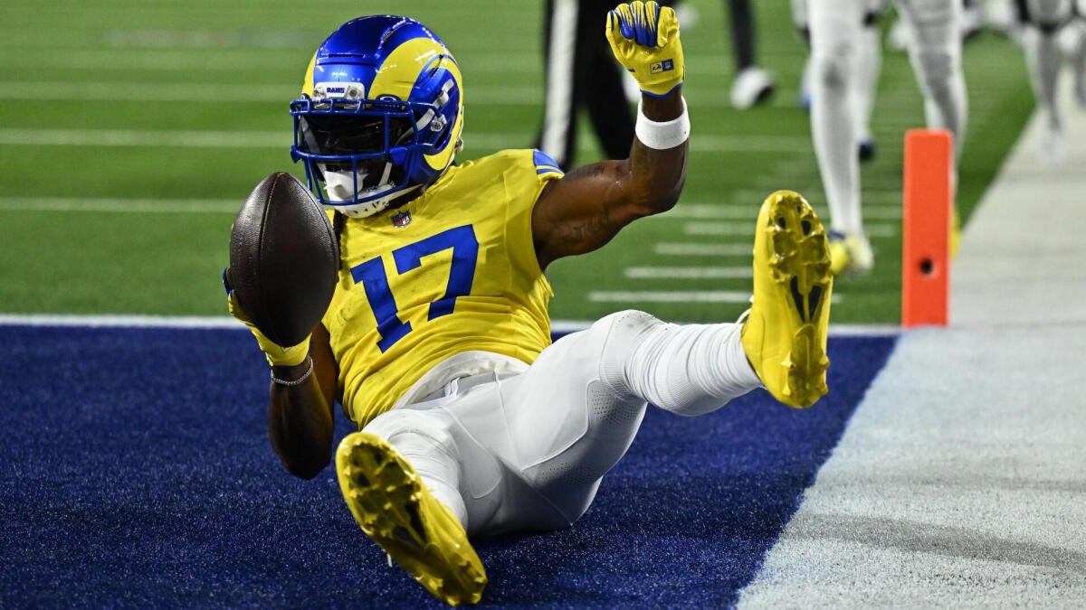 NFL Week 5 Betting Insights: Bears, Texans, and Player Props