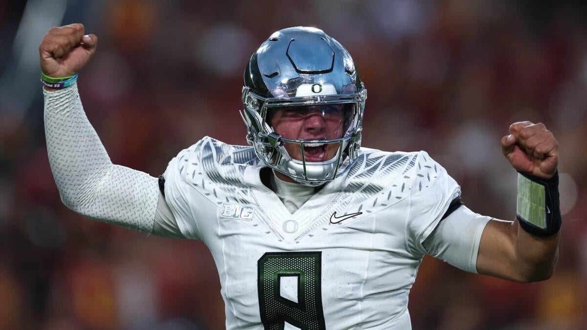 No. 21 UCLA visits No. 13 Oregon in Big Ten matchup