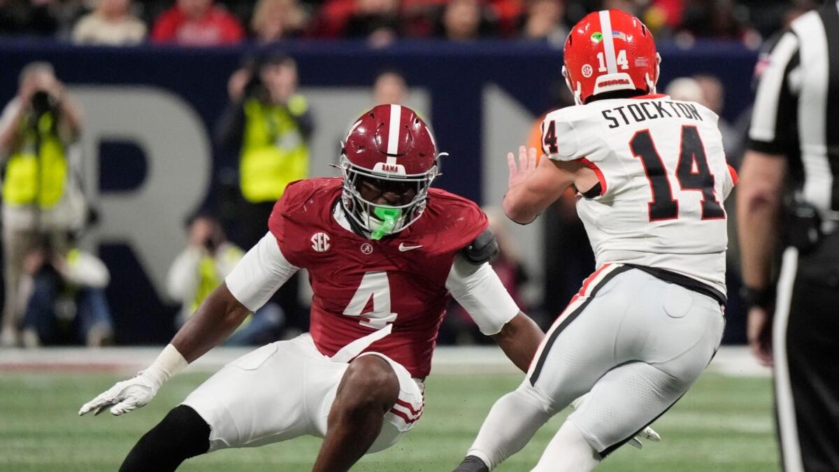 No. 2 Georgia visits No. 6 Alabama in Week 6 clash