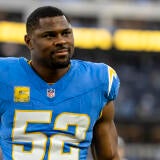 Tennessee Titans v Los Angeles Chargers