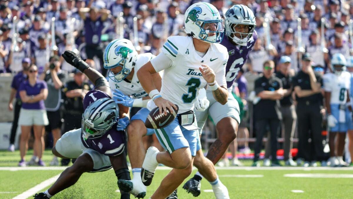 Memphis Tigers Face Tulane Green Wave in American Conference Showdown