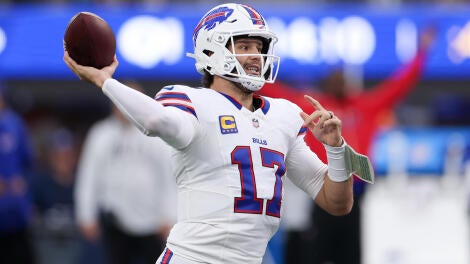 NFL: Rams v Bills