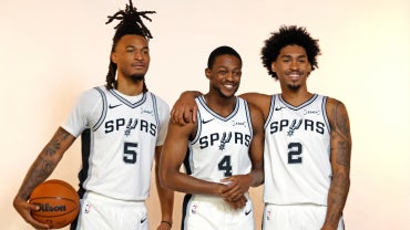 spurs-backcourt-getty.png