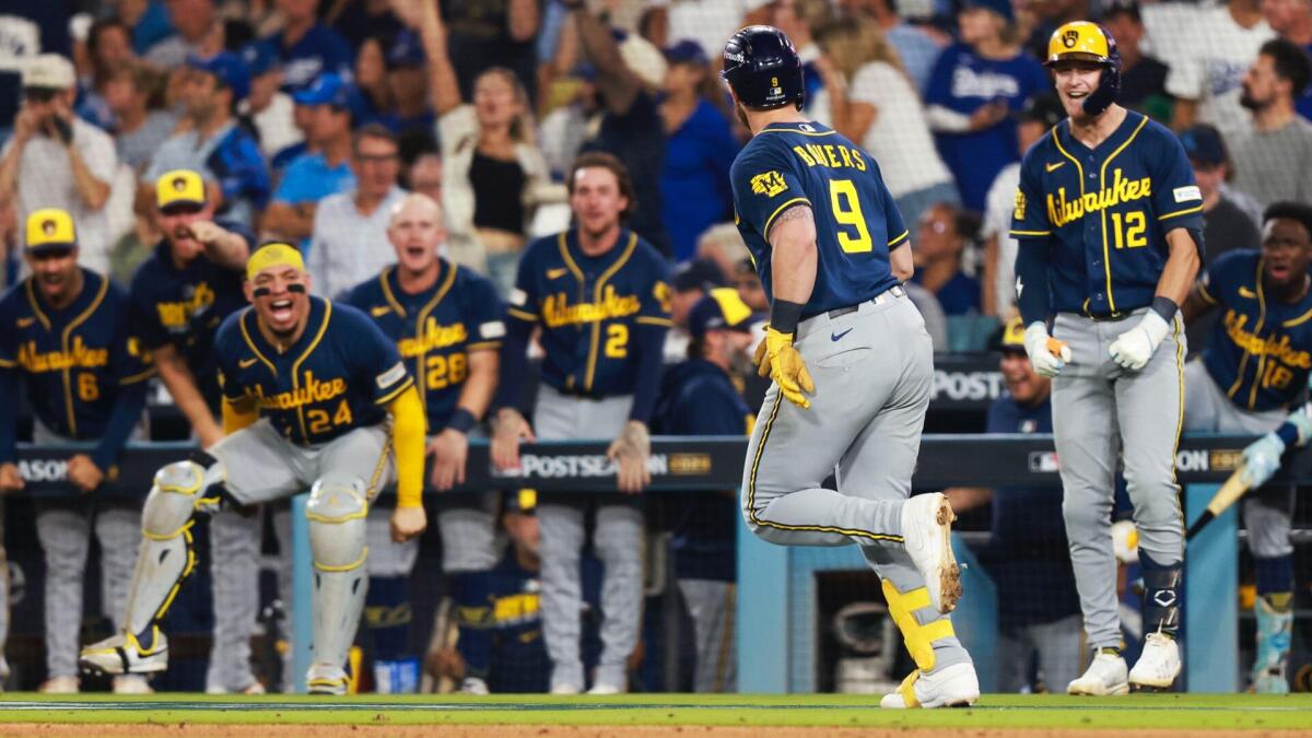 Brewers bash champion Dodgers to brink of NLCS sweep; CBS Sports Preseason All-America team revealed