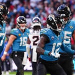 travis-hunter-jaguars.jpg