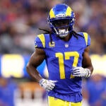 Buffalo Bills v Los Angeles Rams
