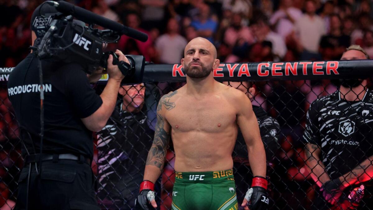 UFC 333 odds, fight card predictions: Picks for Volkanovski vs. Evloev ...