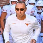 getty-steve-sarkisian-texas.jpg