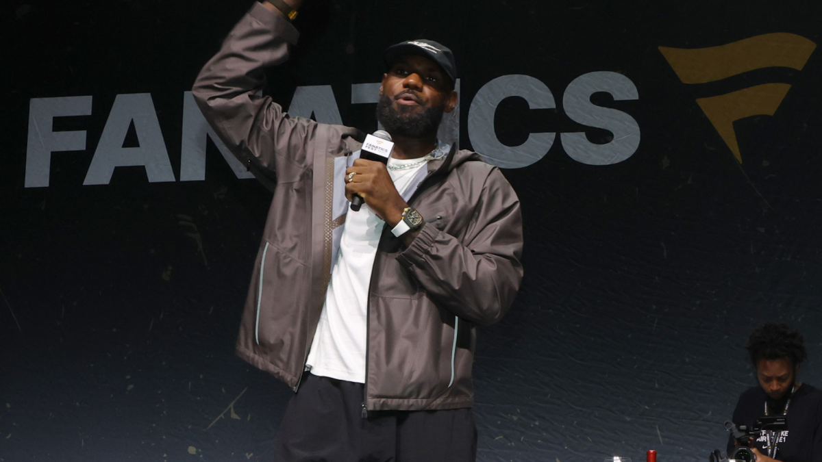 Adam Silver explains why LeBron James using Fanatics' helicopter is 'perfectly appropriate'