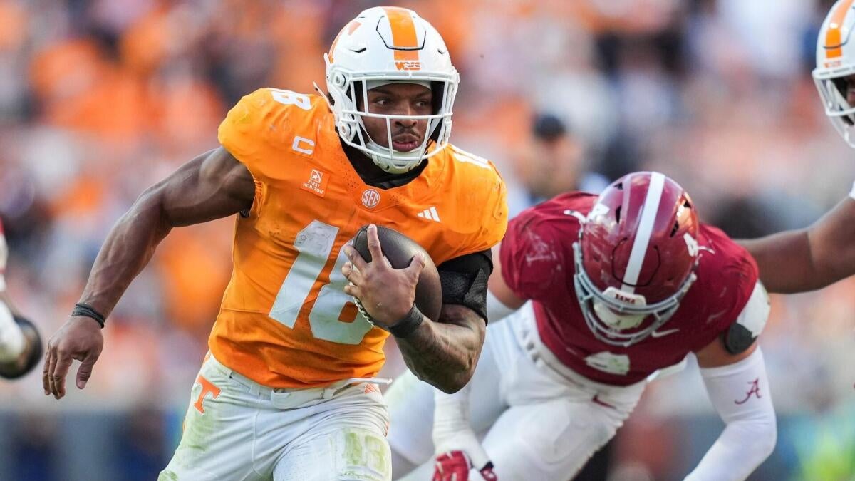 Tennessee Faces South Carolina in Key SEC Matchup