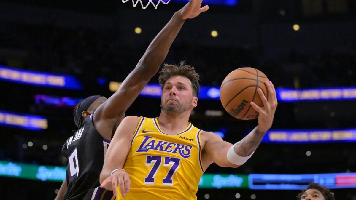 Warriors and Lakers Set for Season Opener on October 21