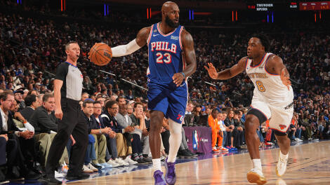 Philadelphia 76ers v New York Knicks