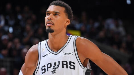 Oklahoma City Thunder v San Antonio Spurs