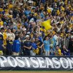 brewers-fans-getty.png