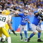 Green Bay Packers v Detroit Lions