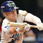 getty-taylor-walls-rays-bunting.jpg