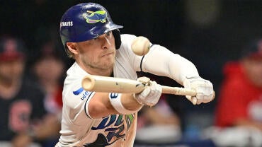 getty-taylor-walls-rays-bunting.jpg