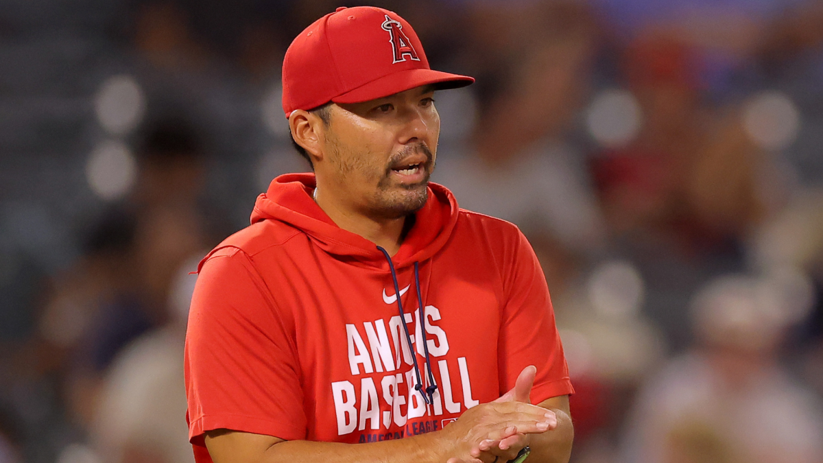Kurt Suzuki out as Angels manager after 100-loss season, creating MLB's third vacancy